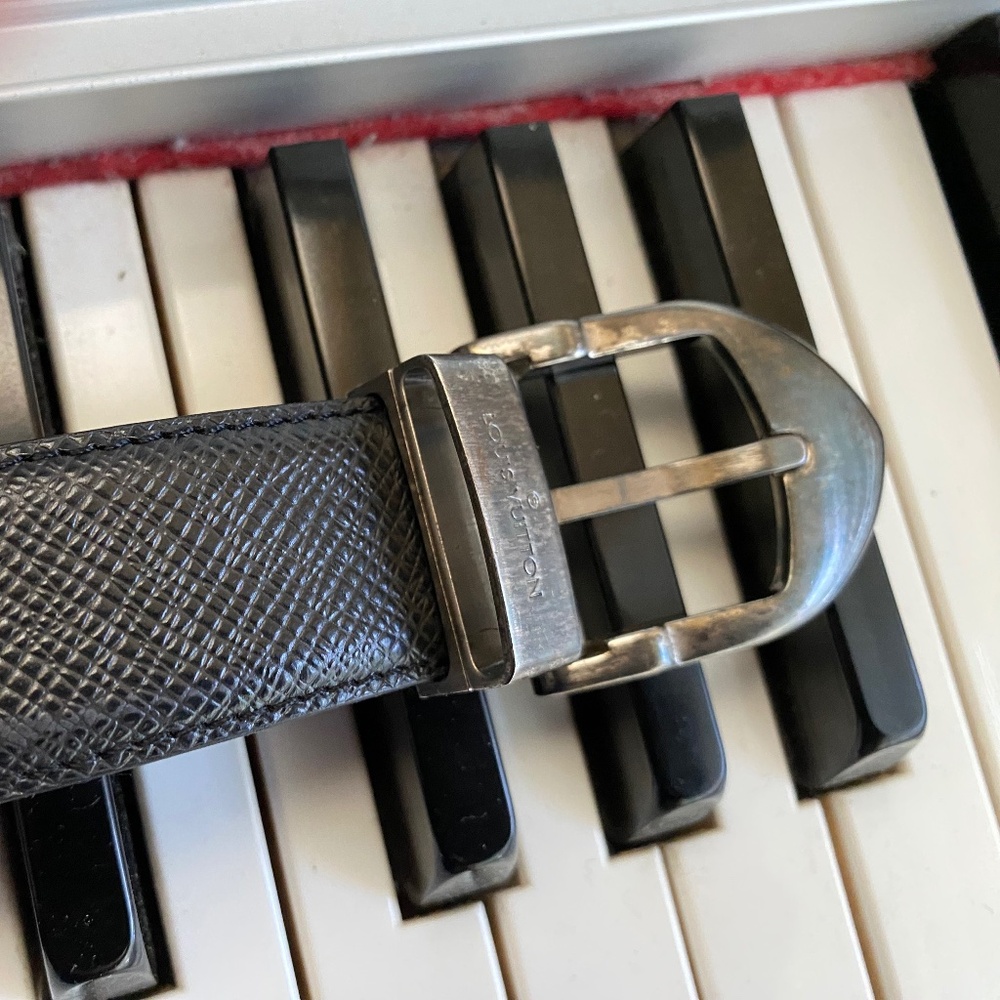 Louis Vuitton black leather belt 37” long Made in France 1-1/8" wide
